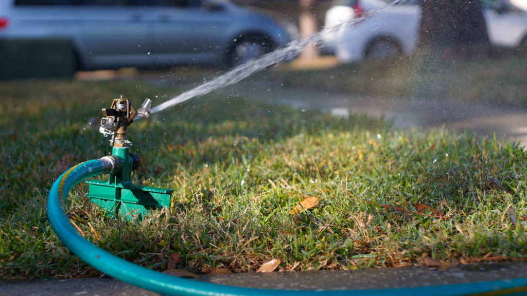 lawn sprinkler system installation companies